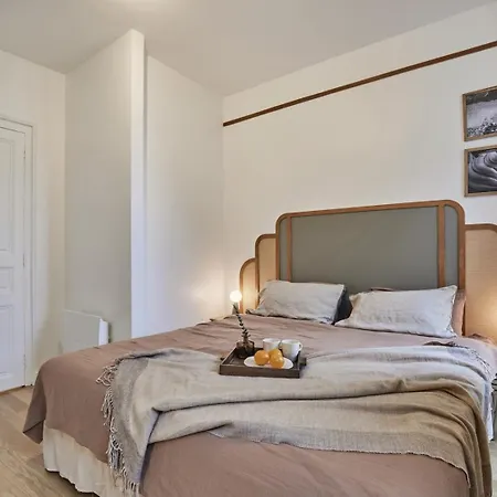 Yanoa - 4 A Madeleine شقة *