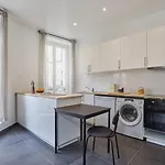 Yanoa - 4 A Madeleine Apartment Paris